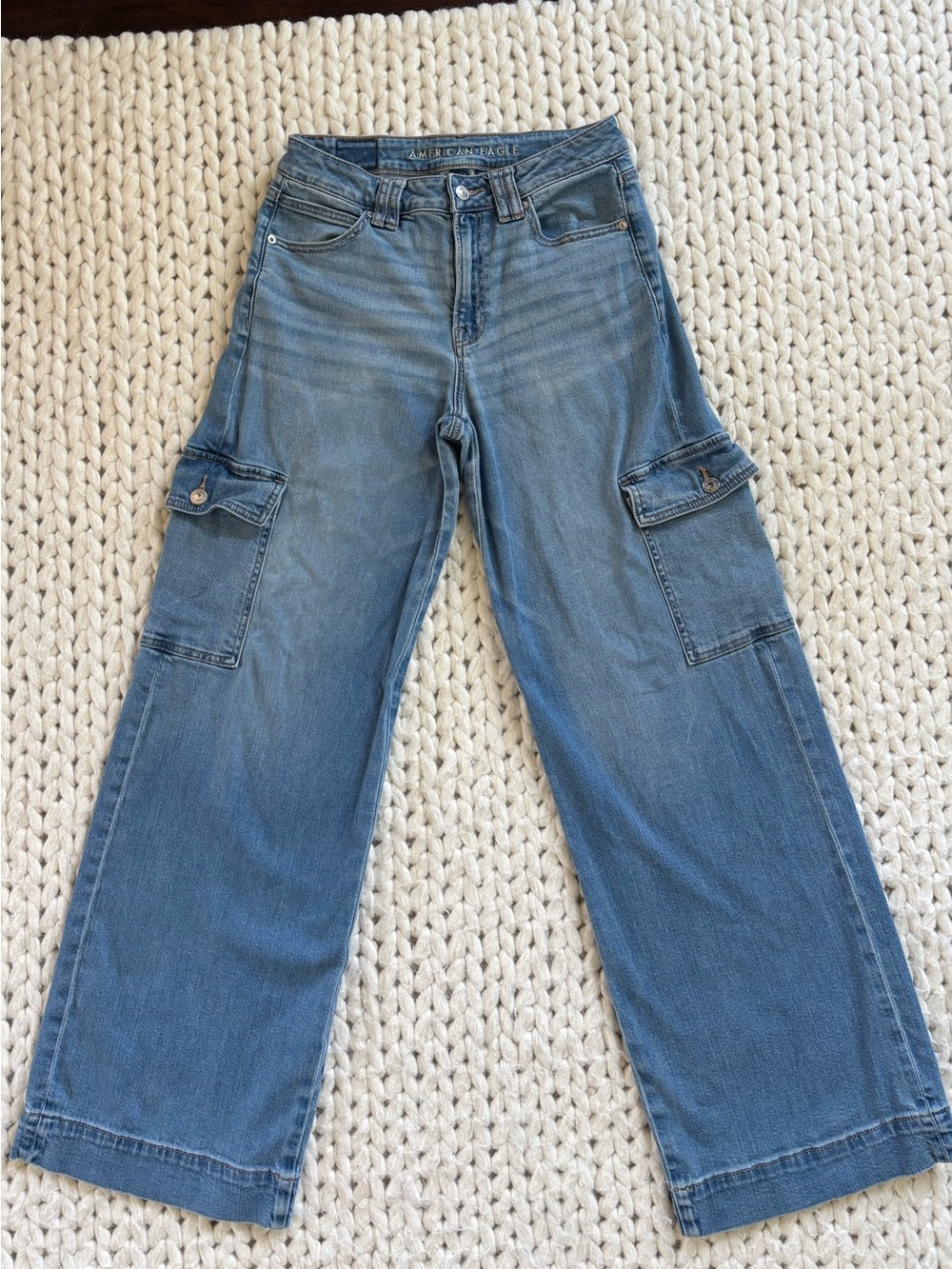 American Eagle Outfitters Light Blue Wide-Leg Cargo Jeans